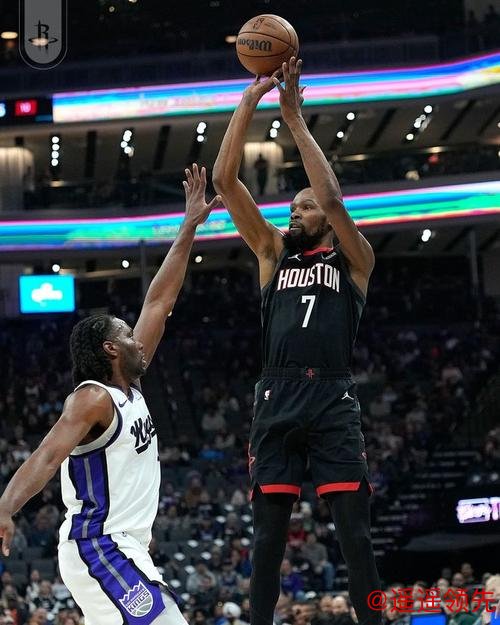 威少15+10德罗赞22分 杜兰特23分国王送火箭三连败