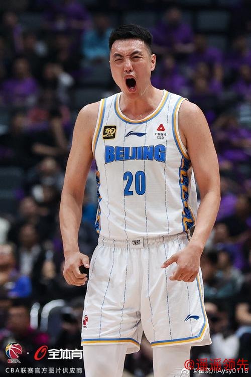 翟晓川疑似拉伤出战成疑，北京队本赛季遭遇最严重伤病危机！